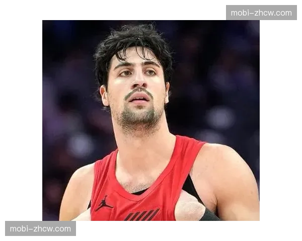 开拓者伤病管理严格 阿夫迪亚罗威缺席影响内线轮换